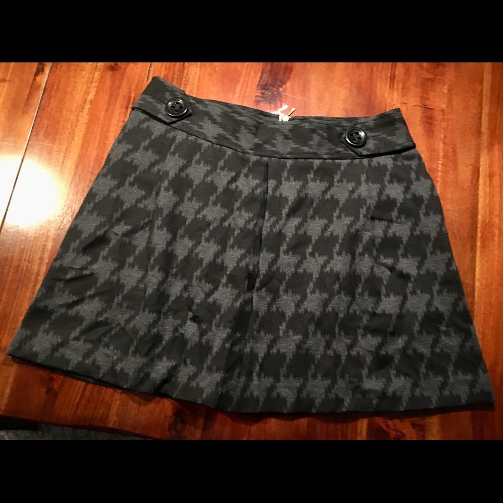 EUC Houndstooth Express Design Studio Skirt 8